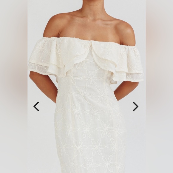 Selfie Leslie Beauty Within Maxi Dress – Cream (NWT) - Picture 4 of 5